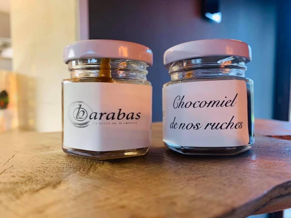 Wierde Barabas, La Suite Du D'Arville מראה חיצוני תמונה